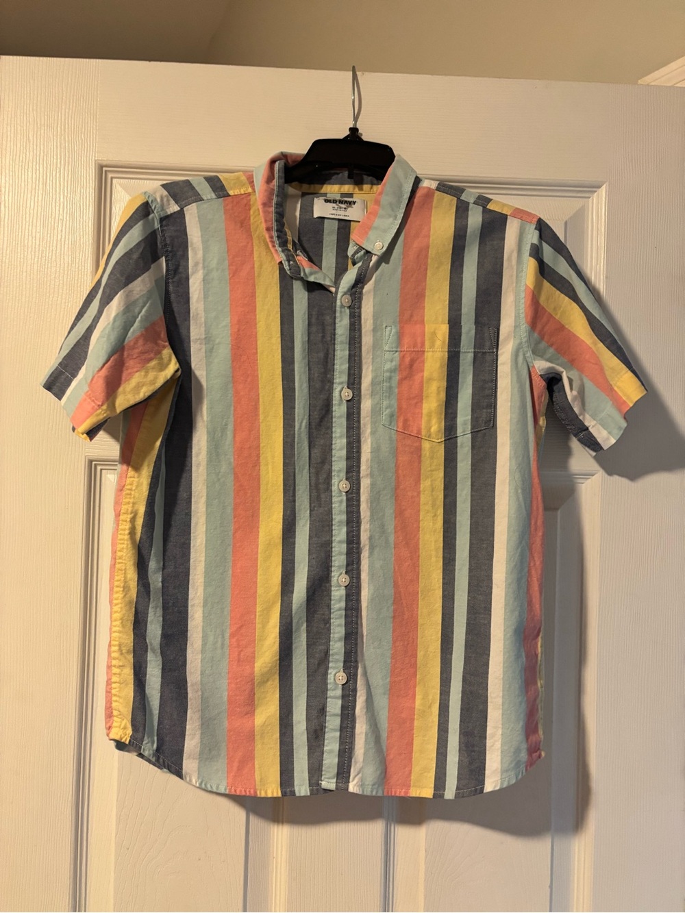 Old Navy Multicolor Pastel Stripe Short-Sleeve Button-Down Shirt